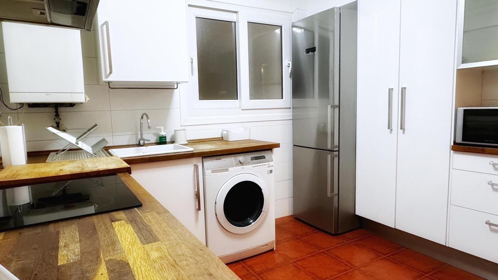 Vivienda Turistica Ciudad Jardin Con Tranquilidad Y Wifi Apartment Bilbao Exterior foto